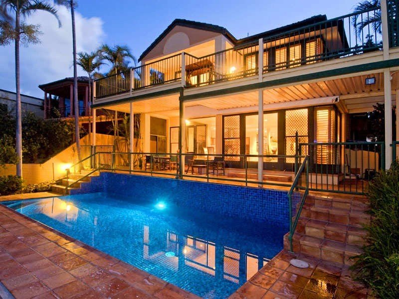 53 The Corso, Isle Of Capri QLD 4217