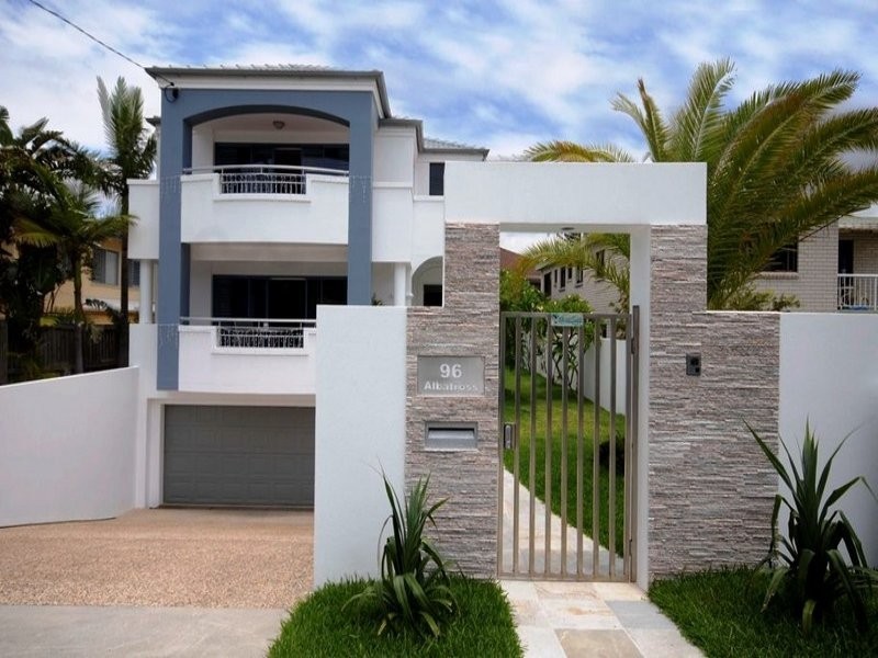 96 Albatross Avenue, Mermaid Beach QLD 4218