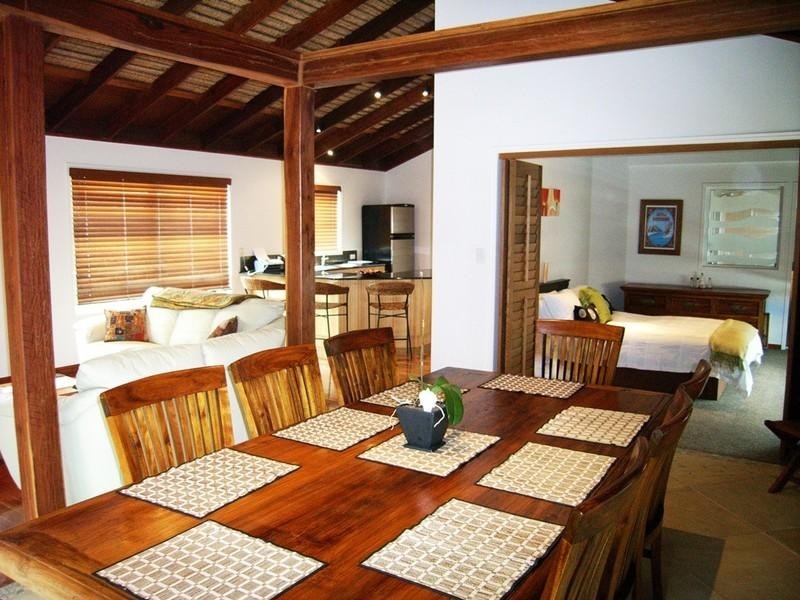 5 Albatross Avenue, Mermaid Beach QLD 4218