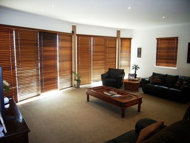 5 Albatross Avenue, Mermaid Beach QLD 4218