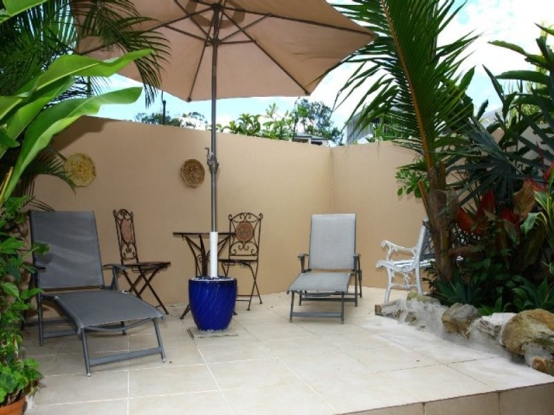 1 Corvus Way, Robina QLD 4226