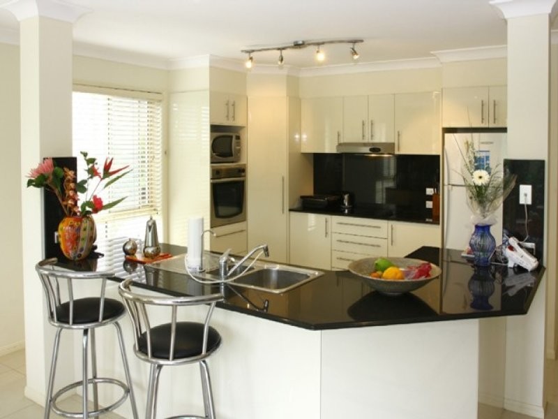 1 Corvus Way, Robina QLD 4226