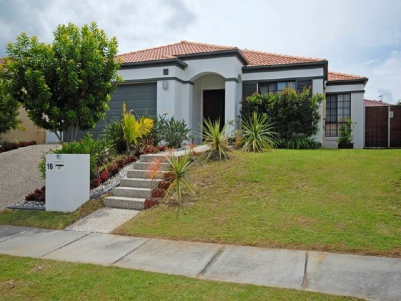 16 Nardoo St, Robina QLD 4226