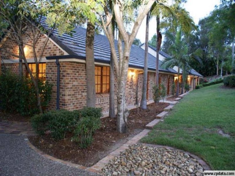16 Mooralla Street, Tallai QLD 4213
