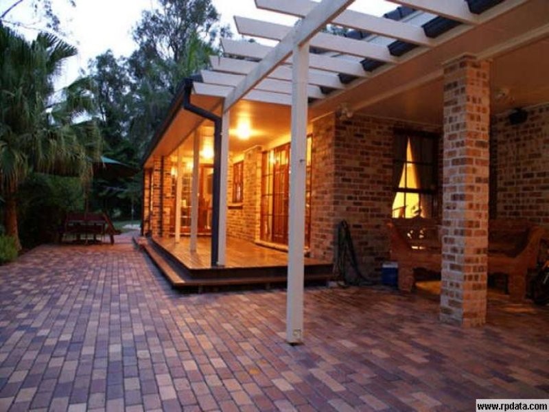 16 Mooralla Street, Tallai QLD 4213