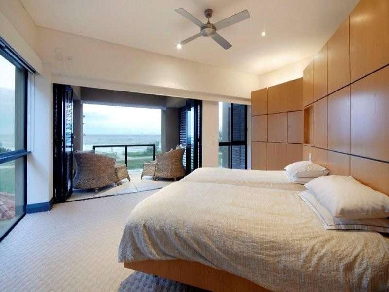 134A Marine Parade, Miami QLD 4220
