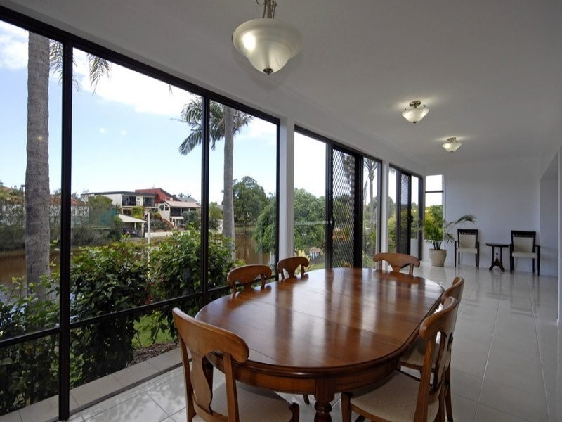 27 Gregory Drive, Carrara QLD 4211