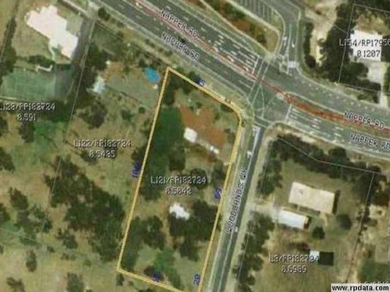 1 Woodlands Way, Parkwood QLD 4214