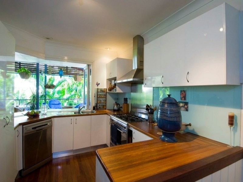 70 Petrel Avenue, Mermaid Beach QLD 4218