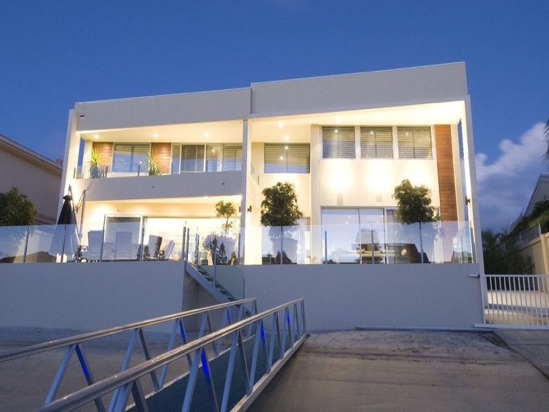 24 Norseman Court, Paradise Waters QLD 4217