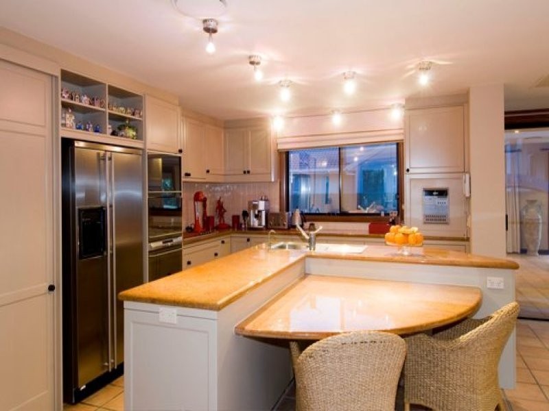 34 Norseman Court, Paradise Waters QLD 4217
