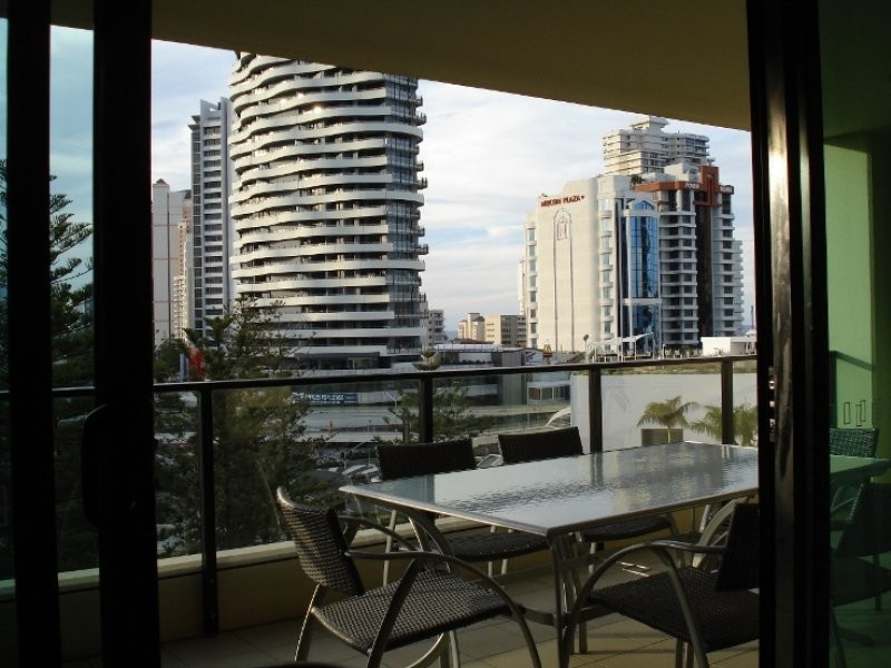 603 Broadbeach on the Park, 2685 Gold Coast Highway, Broadbeach QLD 4218
