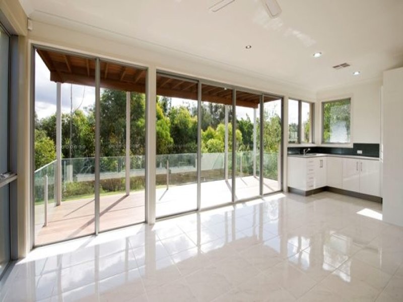 2 Lyra Court “The Gallery”, Robina QLD 4226