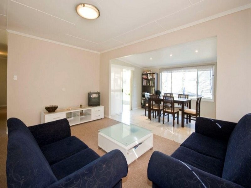 1 Coral Gables Key, Broadbeach Waters QLD 4218