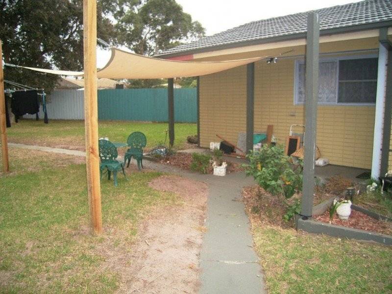 36 Valepark Crescent, Cranbourne VIC 3977