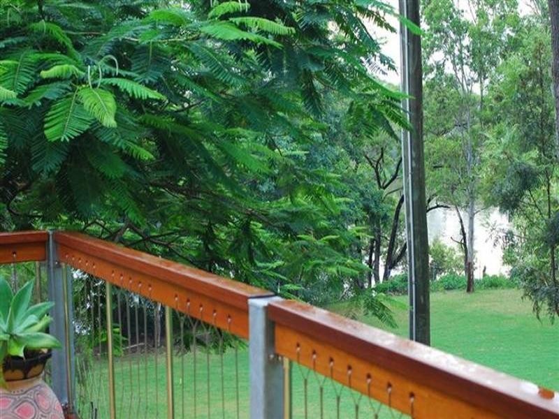 1 Indooroopilly Street, Dutton Park QLD 4102