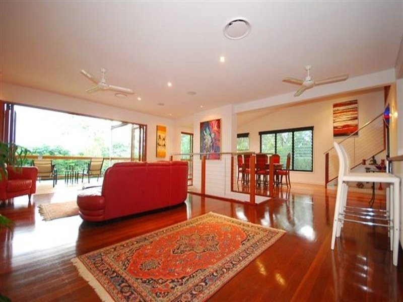 1 Indooroopilly Street, Dutton Park QLD 4102