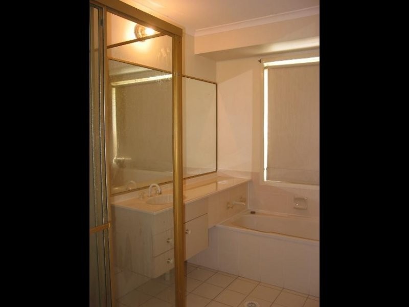 3 Kensington Drive, Minyama QLD 4575