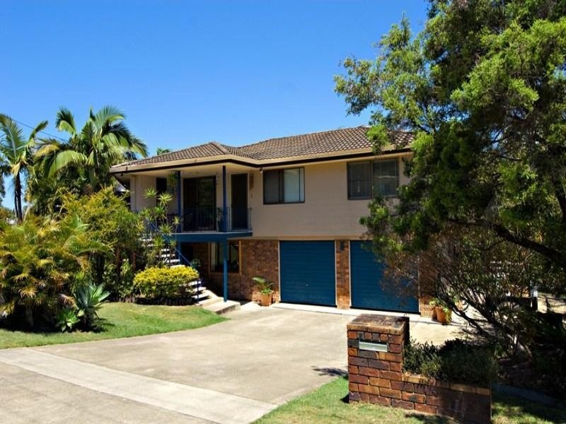 5 Anthony Avenue, Mooloolaba QLD 4557