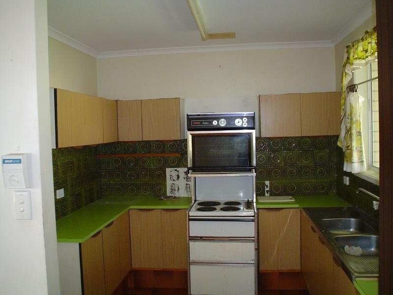 9 Narambi Street, Warana QLD 4575