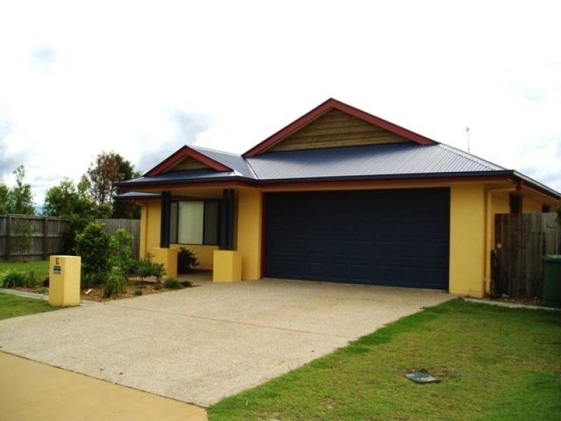 11 Martinique Court, Parrearra QLD 4575