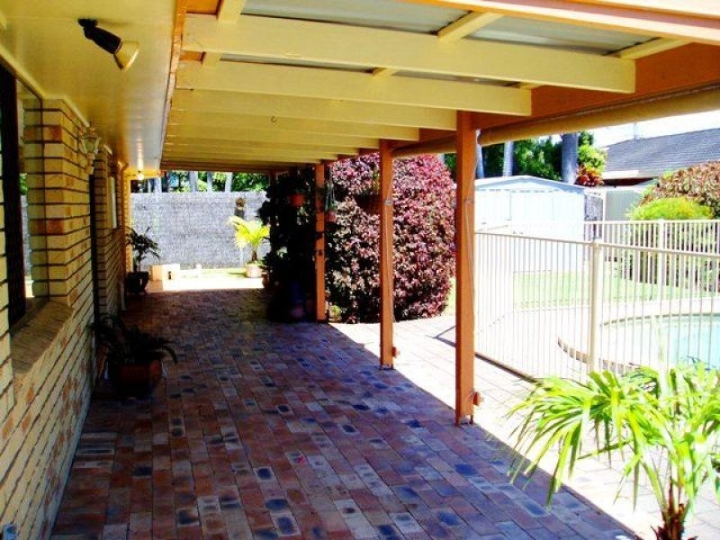 25 Naroon Crescent, Wurtulla QLD 4575