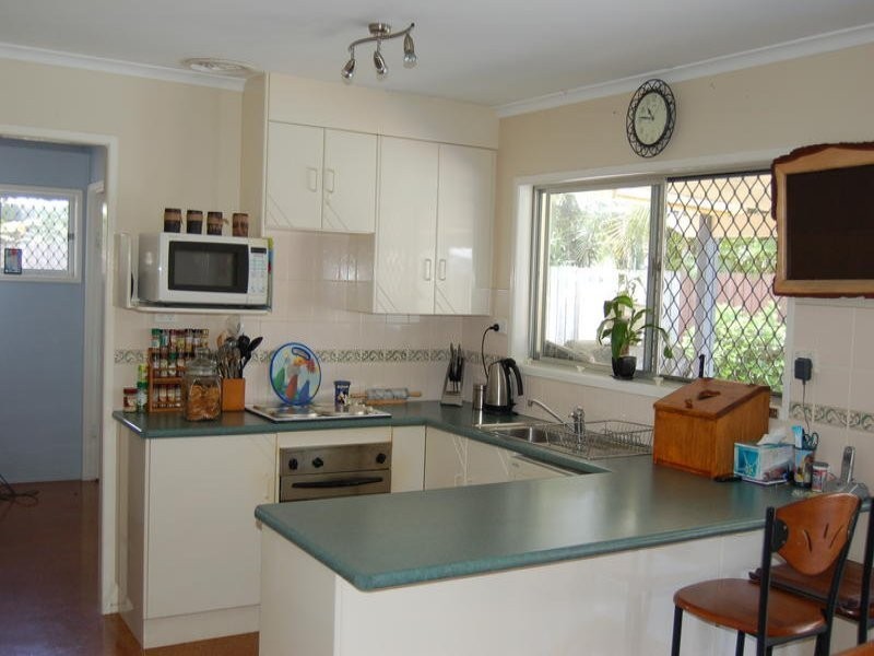 1 Bilinga Street, Currimundi QLD 4551