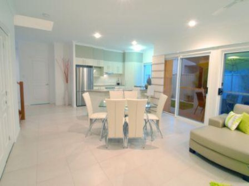 21 Tarawa Street, Parrearra QLD 4575