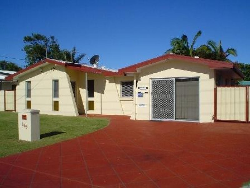 165 Nicklin Way, Warana QLD 4575