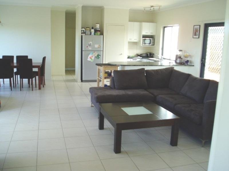 10 Riberry Place, Meridan Plains QLD 4551