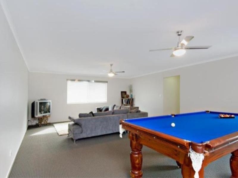 42 Balyata Street, Warana QLD 4575