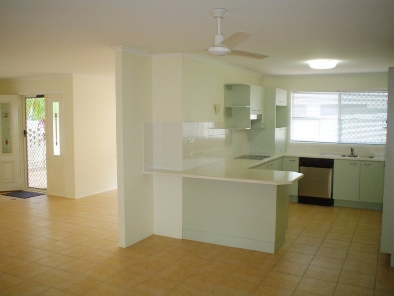 37 Point Cartwright Drive, Buddina QLD 4575