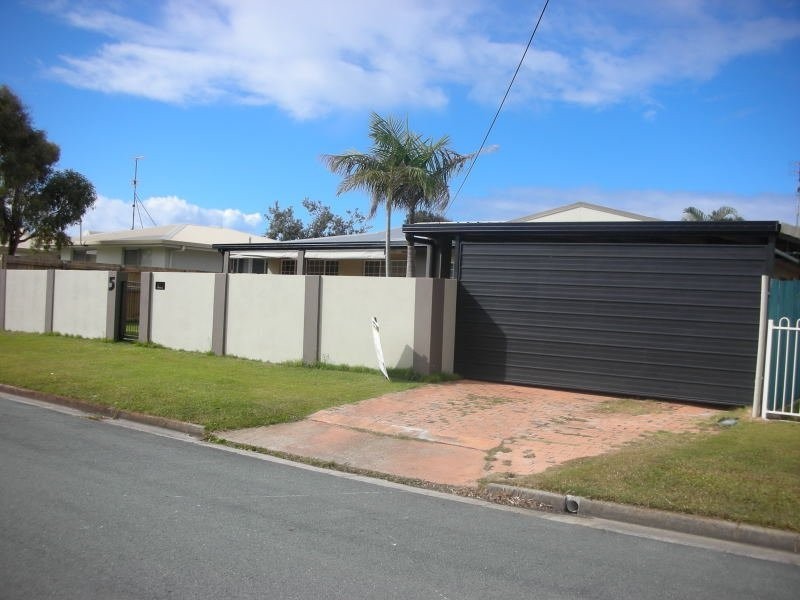 5 Mulgani Street, Warana QLD 4575
