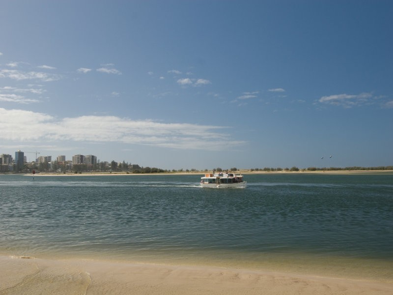 6 Cook Street, Golden Beach QLD 4551