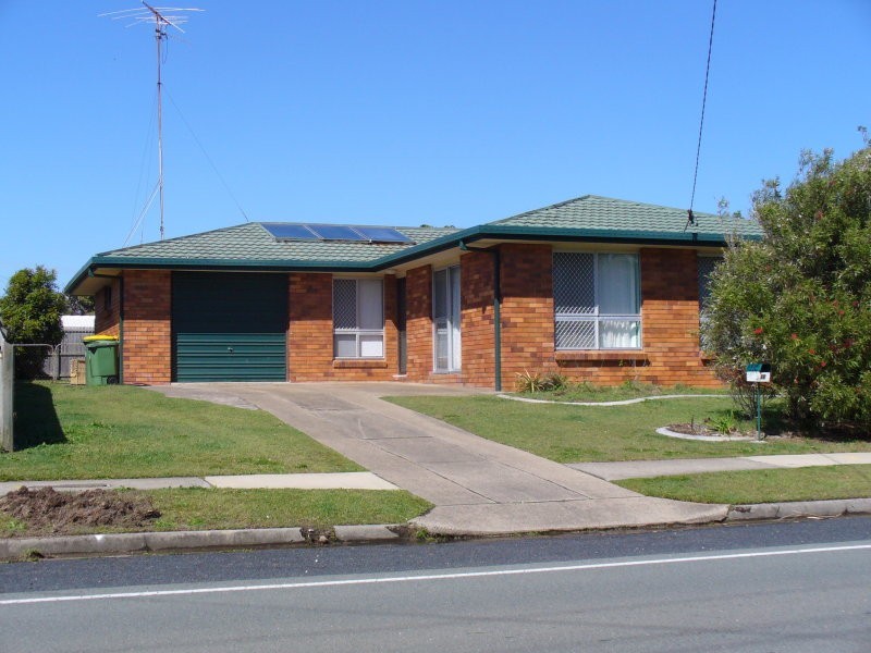 18 Minkara Street, Warana QLD 4575