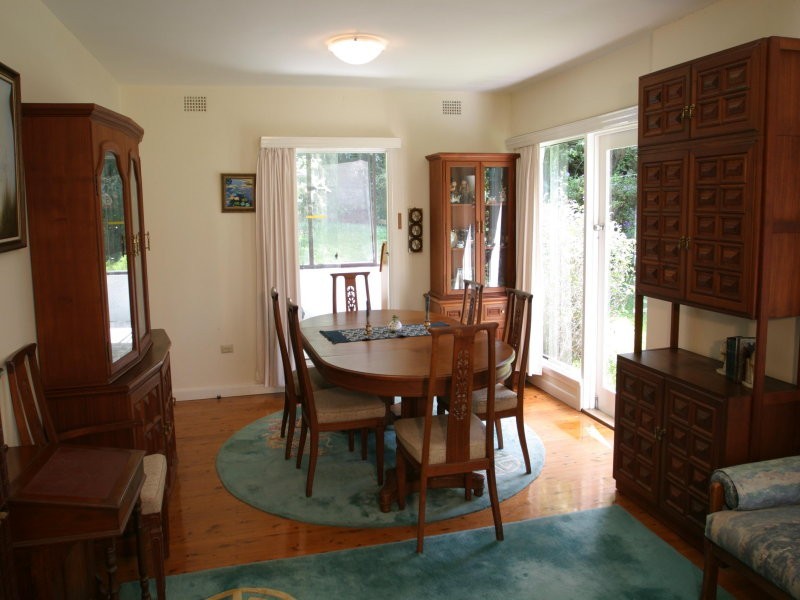 8 Wambool Street, Turramurra NSW 2074