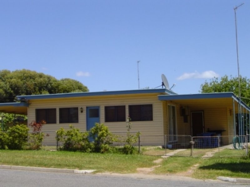 46 Flinders Avenue, Coffin Bay SA 5607