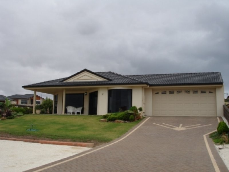 10 Calais Avenue, Port Lincoln SA 5606