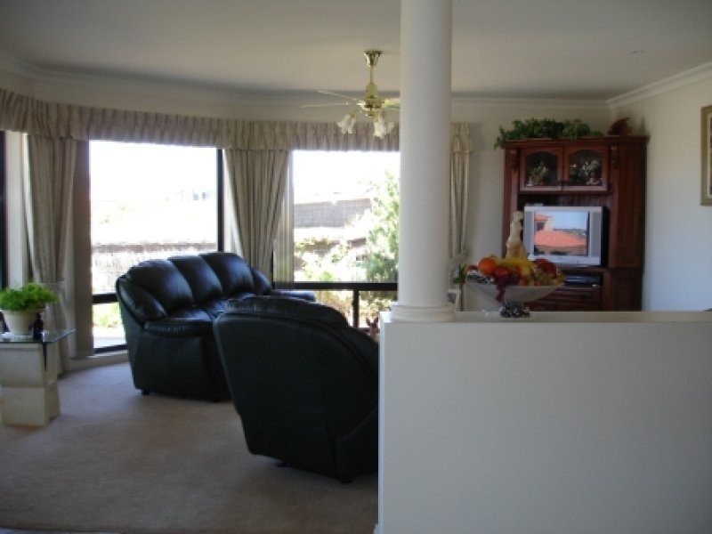 10 Calais Avenue, Port Lincoln SA 5606
