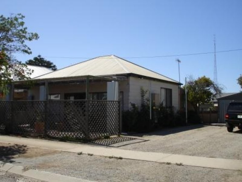 33 Edinburgh Street, Port Lincoln SA 5606