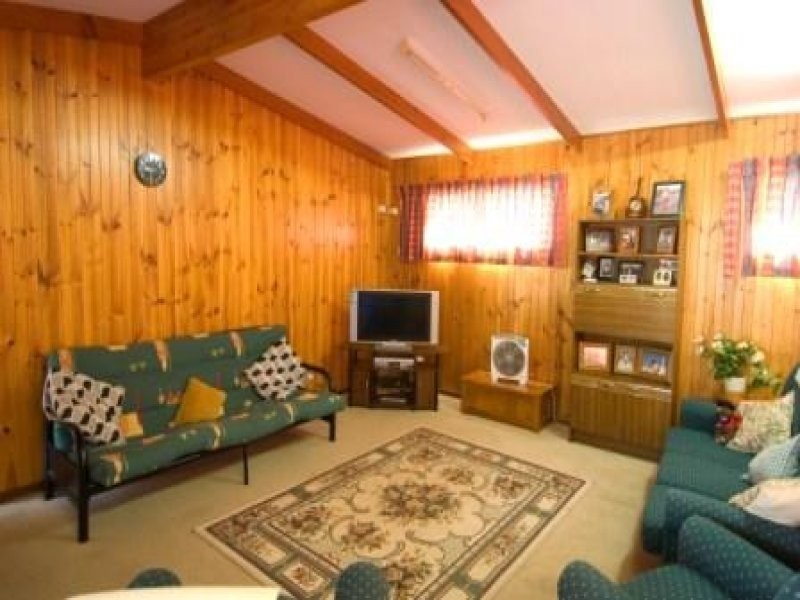 22 Central Street, Louth Bay SA 5607