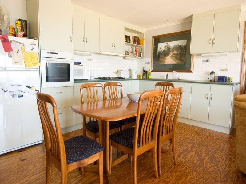 184 Proper Bay Road, Port Lincoln SA 5606