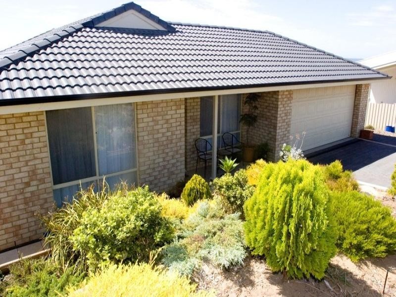 18 Lawson Drive, Port Lincoln SA 5606