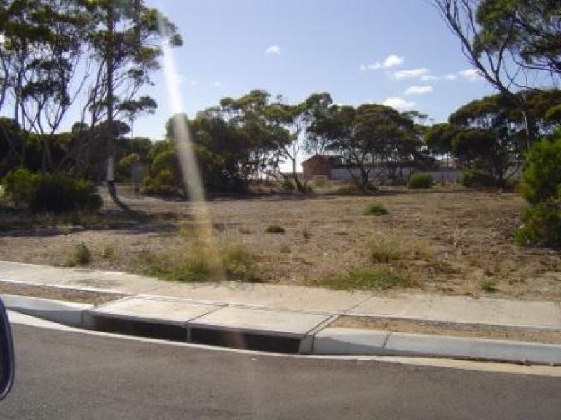 17 Bridge Crescent, Port Lincoln SA 5606