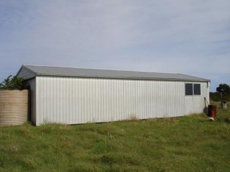 11 Warner Street, Wangary SA 5607