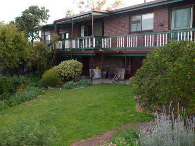 10 Dobbins Street, Port Lincoln SA 5606