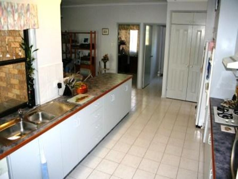 11 Threadfin street, Tin Can Bay QLD 4580