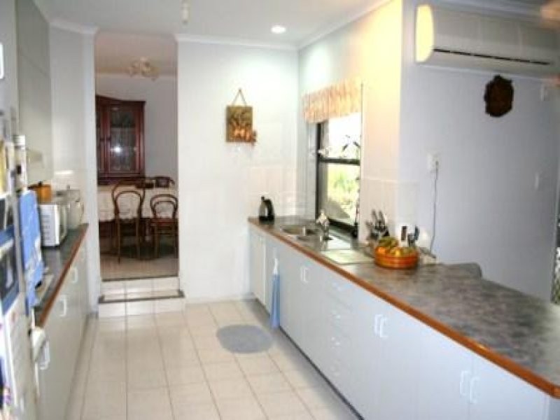 11 Threadfin street, Tin Can Bay QLD 4580