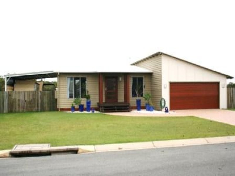 11 Lomandra, Cooloola Cove QLD 4580