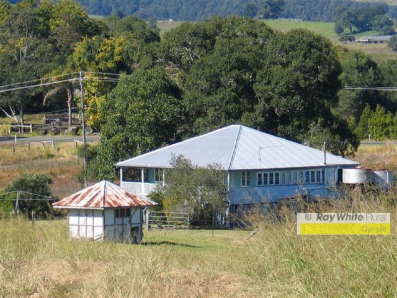 Canina QLD 4570